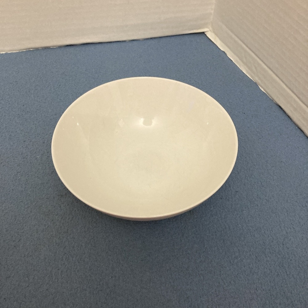 Pier 1 White Essentials Coupe 6 3/4" Porcelain Soup/Salad/Dessert Bowl